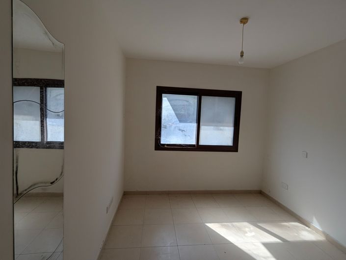 Image No.26-1 Bed Property for sale