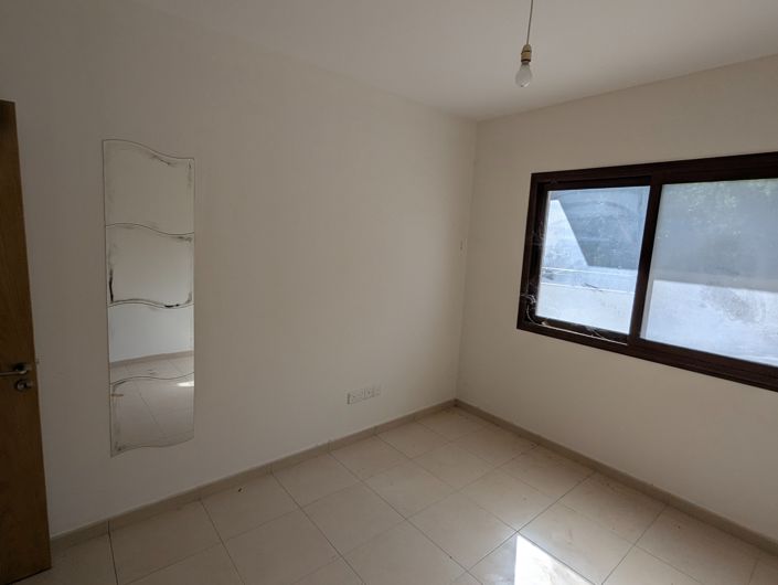 Image No.30-1 Bed Property for sale