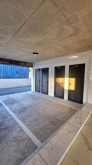 Image No.10-Propriété de 1 chambre à vendre