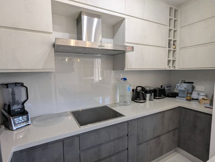 Image No.18-3 Bed Property for sale