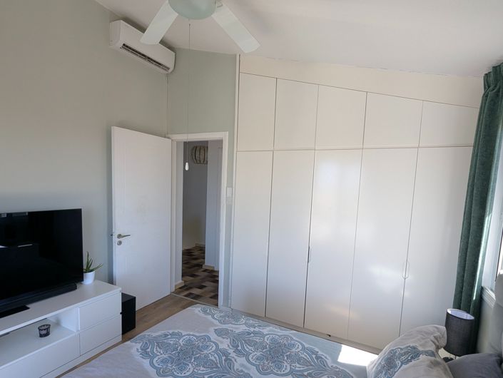 Image No.46-3 Bed Property for sale