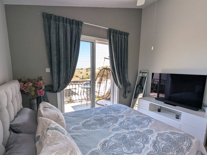 Image No.49-3 Bed Property for sale