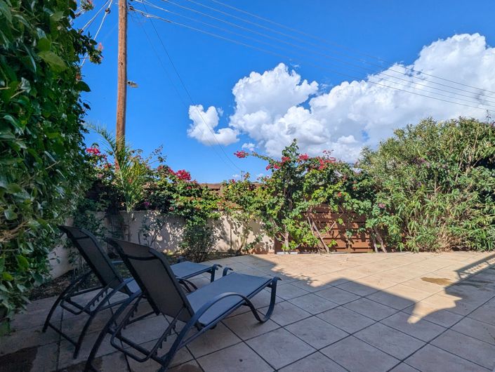 Image No.60-3 Bed Property for sale