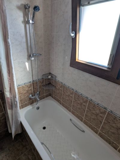 Image No.25-2 Bed Property for sale