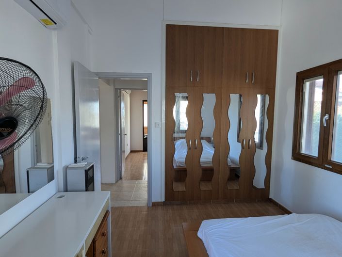 Image No.33-2 Bed Property for sale