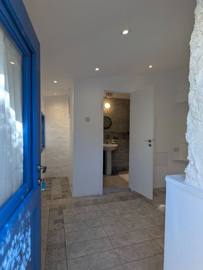 Image No.29-3 Bed Property for sale