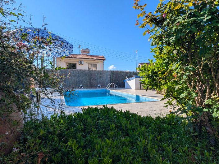 Image No.39-3 Bed Property for sale