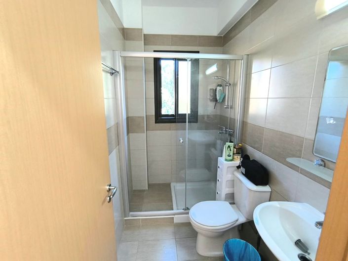 Image No.13-2 Bed Property for sale