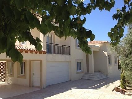 Image No.45-Propriété de 4 chambres à vendre