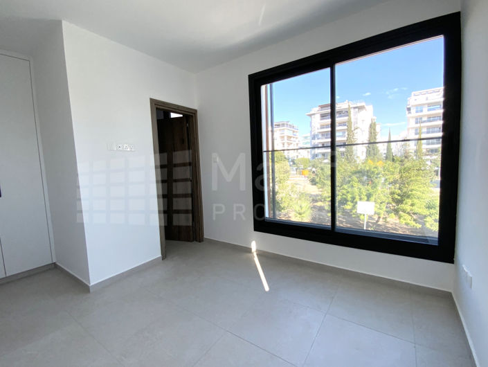 Image No.13-2 Bed Apartment for sale