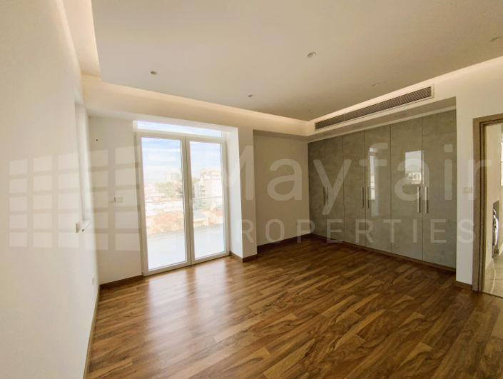 Image No.14-3 Bed Apartment for sale