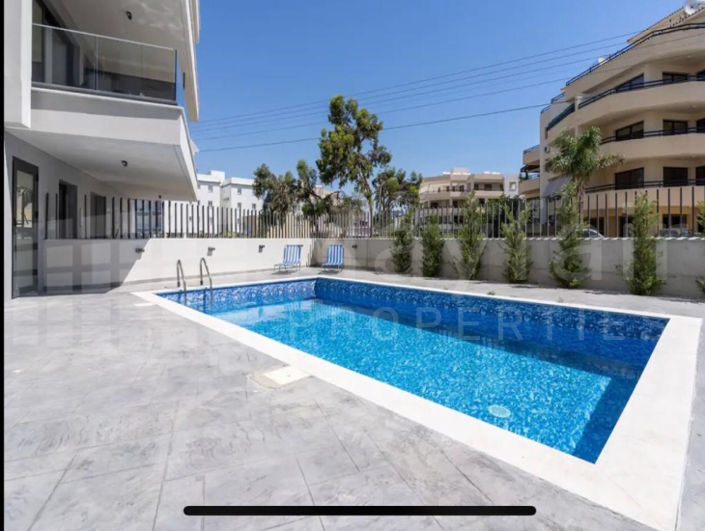 Image No.15-2 Bed Apartment for sale