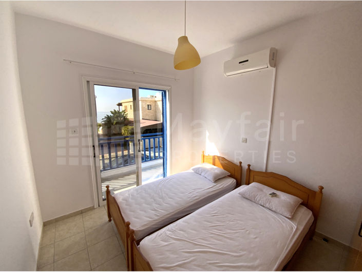 Image No.11-2 Bed House for sale