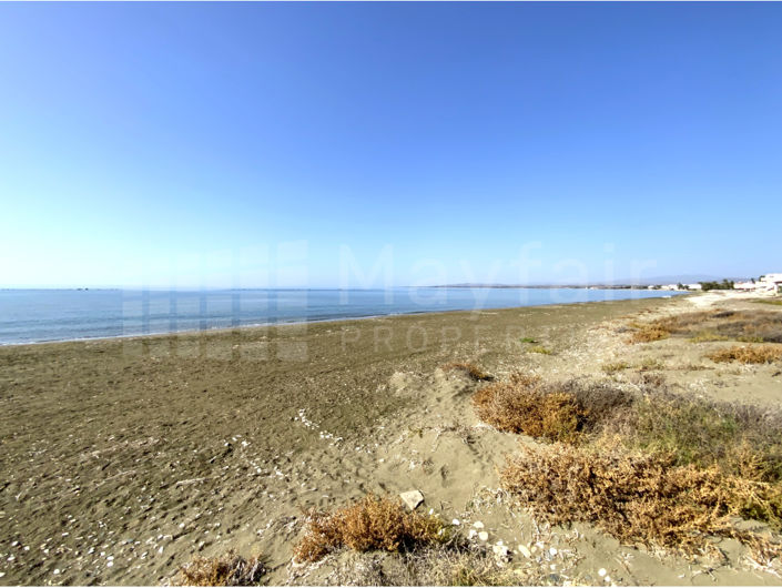 Image No.16-2 Bed House for sale