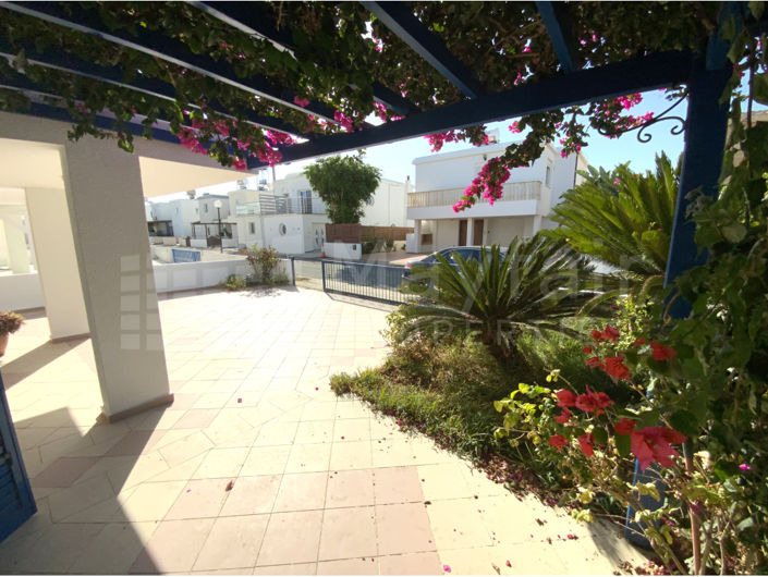 Image No.3-2 Bed House for sale