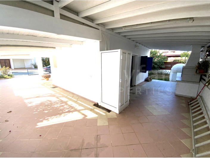 Image No.6-2 Bed House for sale