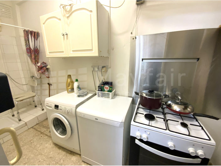 Image No.19-4 Bed House for sale