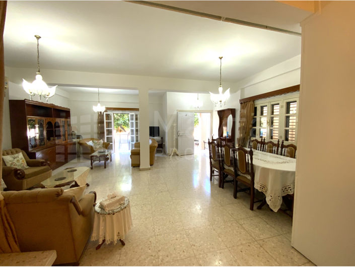 Image No.5-4 Bed House for sale