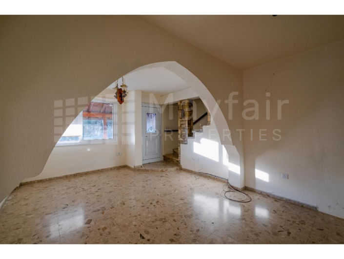 Image No.9-3 Bed House for sale