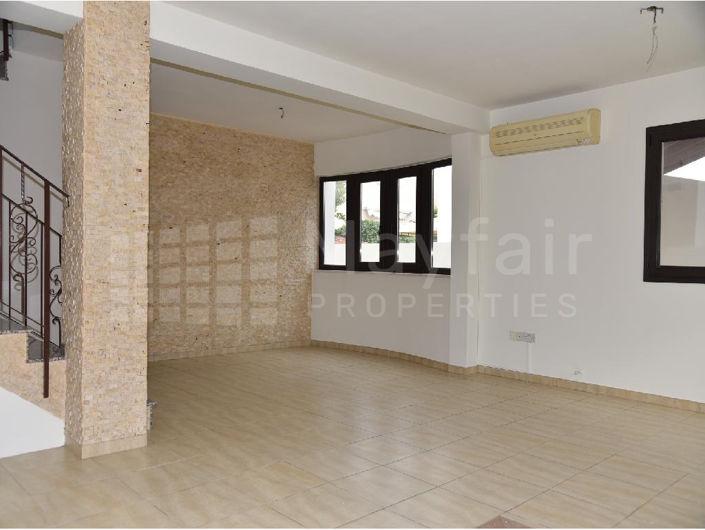 Image No.3-3 Bed House for sale