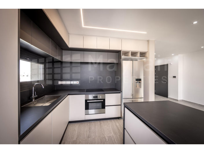 Image No.14-2 Bed Apartment for sale