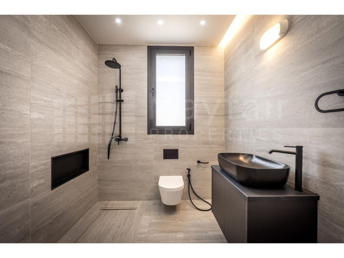 Image No.16-2 Bed Apartment for sale