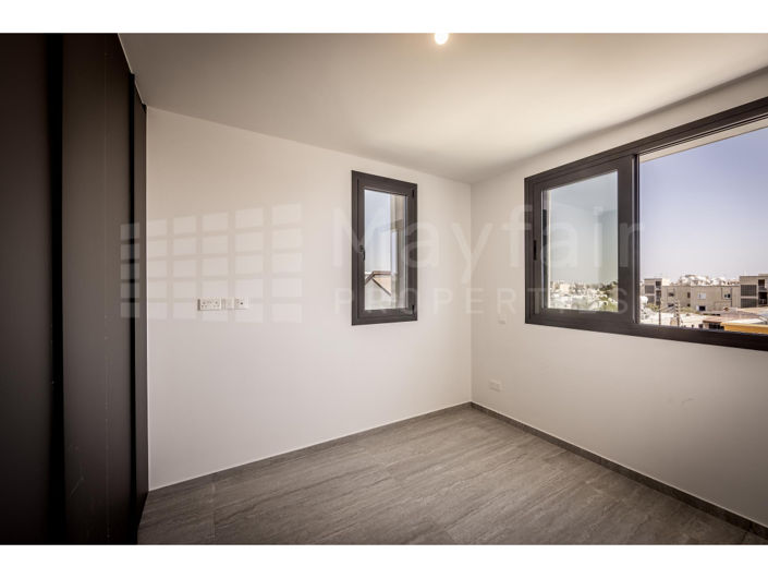 Image No.18-2 Bed Apartment for sale