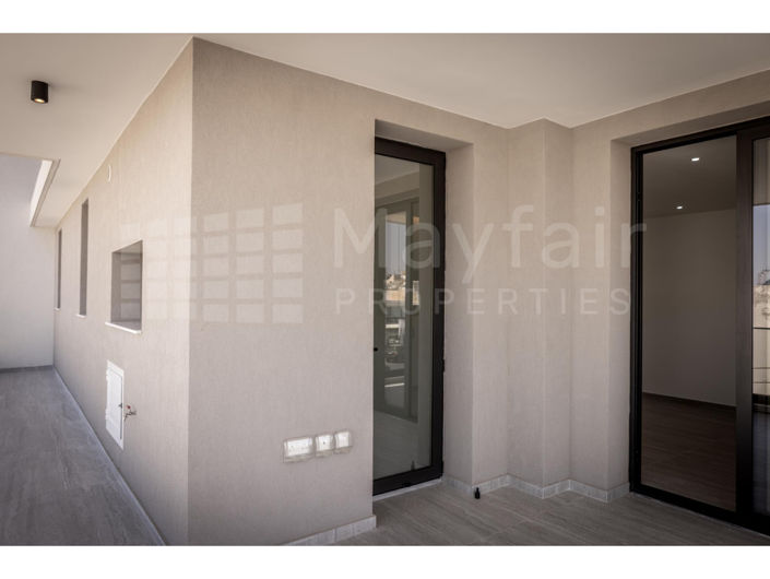 Image No.33-2 Bed Apartment for sale