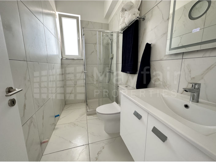 Image No.12-3 Bed House for sale