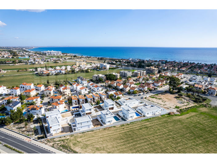 Image No.24-3 Bed House for sale