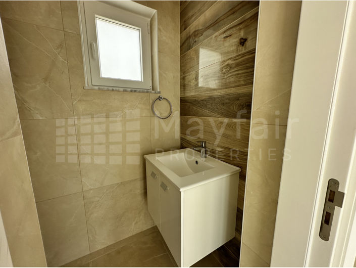 Image No.5-3 Bed House for sale