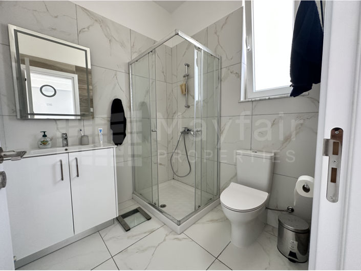 Image No.7-3 Bed House for sale