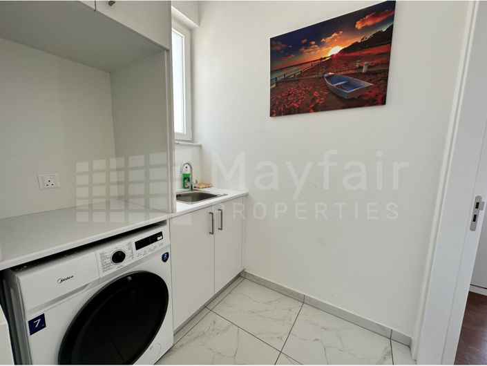 Image No.8-3 Bed House for sale