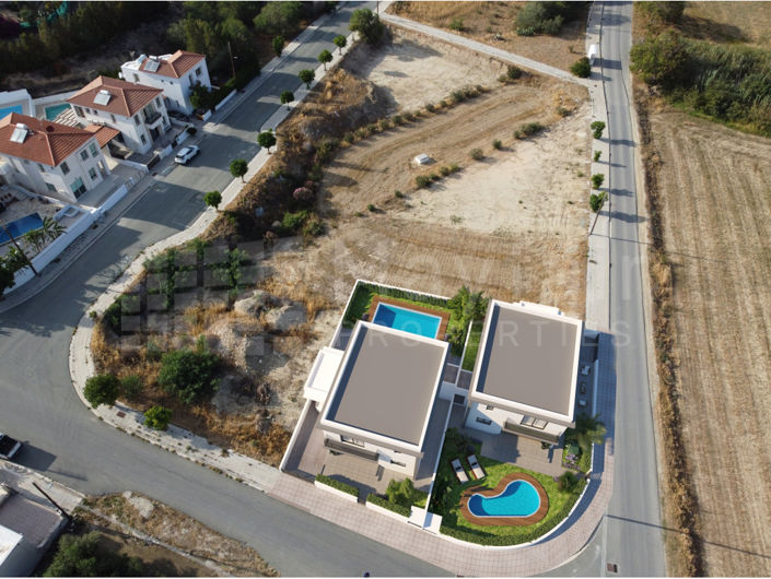 Image No.3-4 Bed House for sale