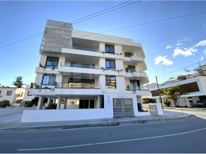 Image No.10-2 Bed Apartment for sale