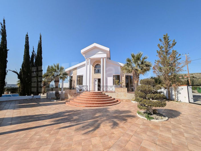 Image No.2-House for sale