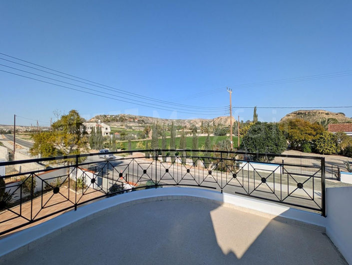 Image No.38-House for sale