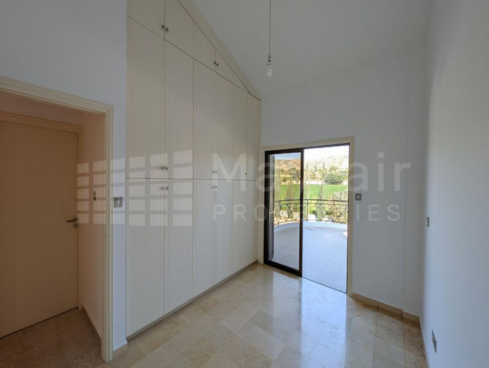 Image No.40-House for sale