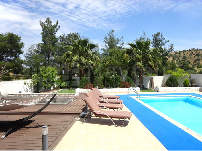 Image No.11-4 Bed House for sale