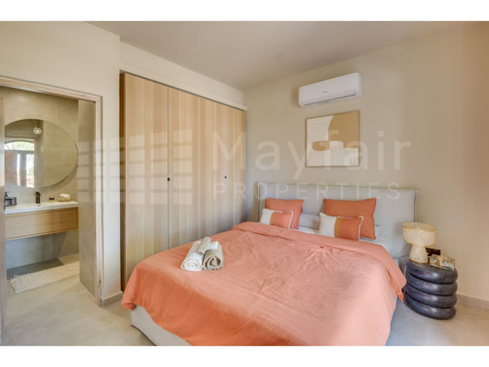 Image No.4-5 Bed House for sale