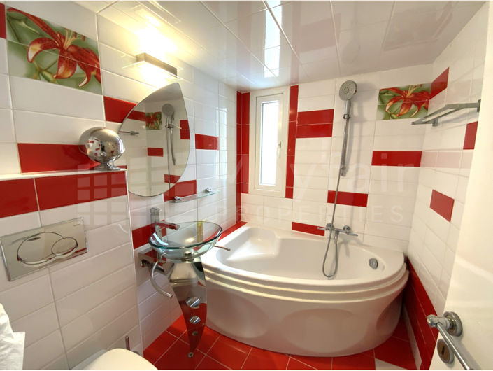 Image No.9-3 Bed Apartment for sale