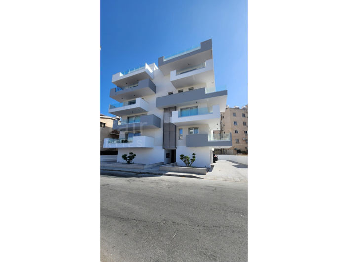 Image No.21-2 Bed Apartment for sale