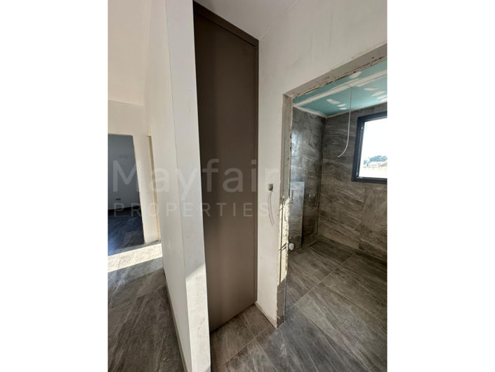 Image No.11-3 Bed Apartment for sale