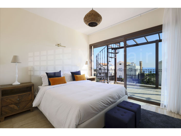 Image No.15-5 Bed House for sale