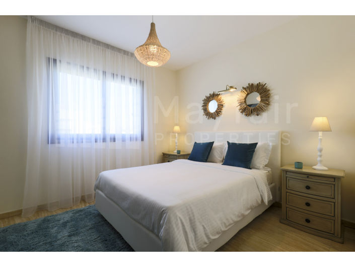 Image No.17-5 Bed House for sale