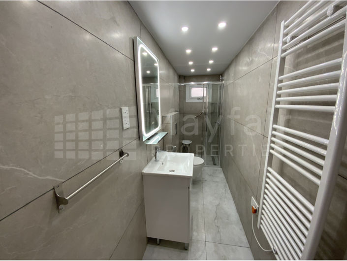 Image No.14-5 Bed House for sale