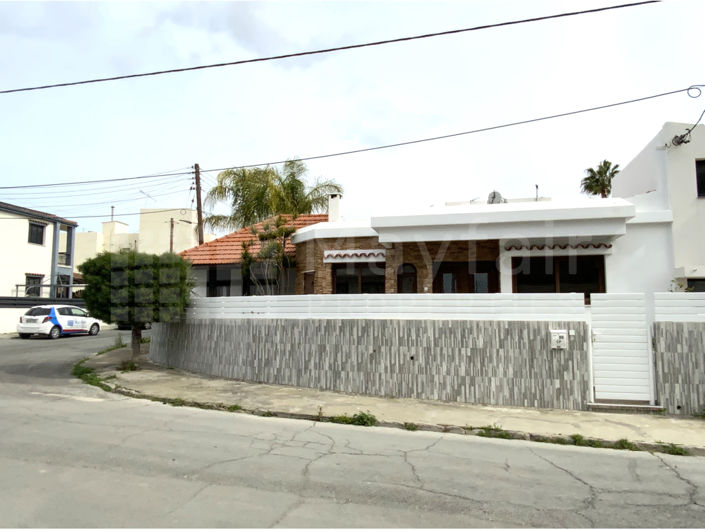 Image No.27-5 Bed House for sale