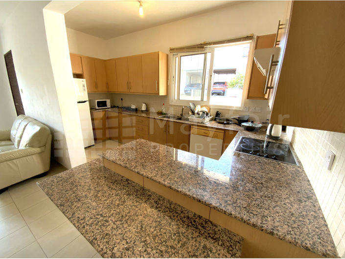 Image No.7-4 Bed House for sale