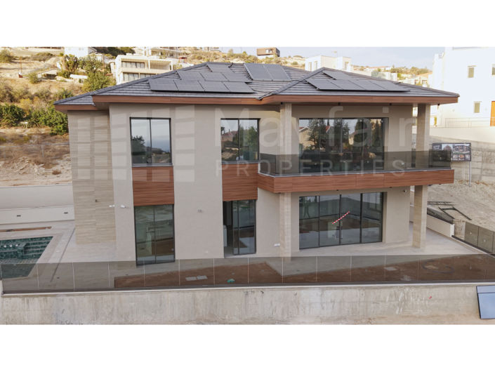 Image No.2-5 Bed House for sale