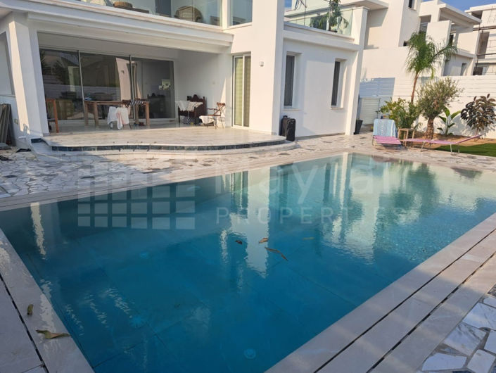 Image No.3-3 Bed House for sale